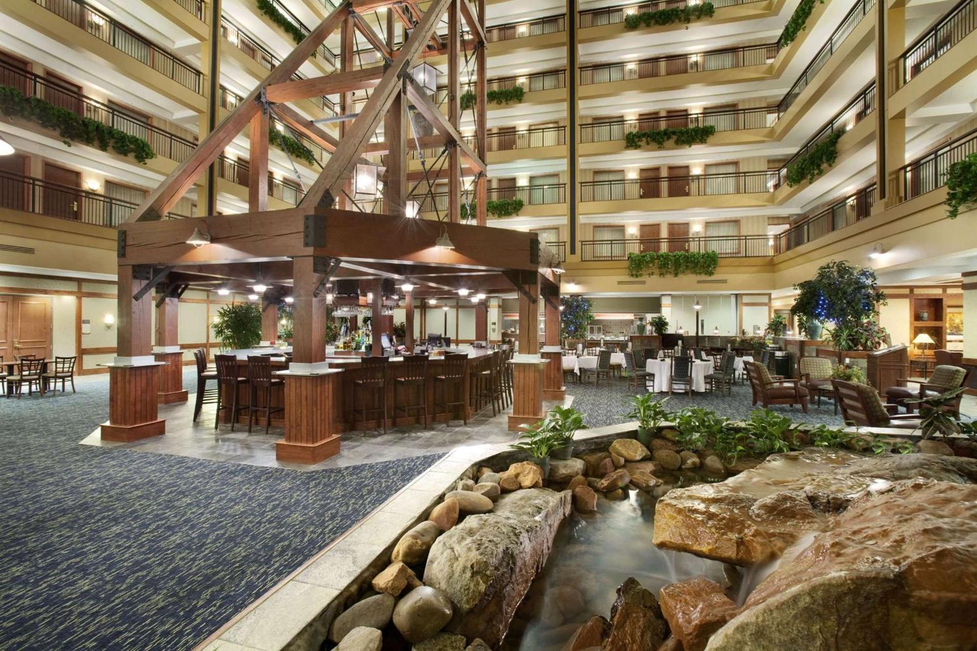 Embassy Suites By Hilton Denver International Airport Exterior foto